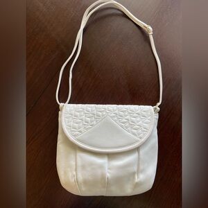 Vintage JOHN WEITZ White Leather Quilted Front Flap Shoulder Bag